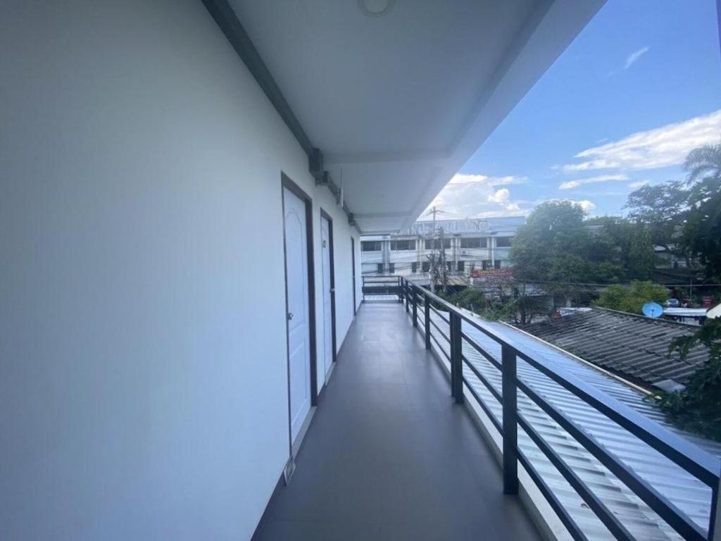 Oyo 1135 Triple A Residence Chiang Mai Exterior photo